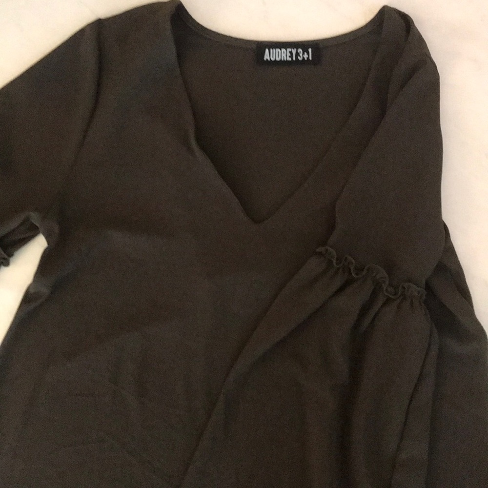 Dress - Picture 2 of 2